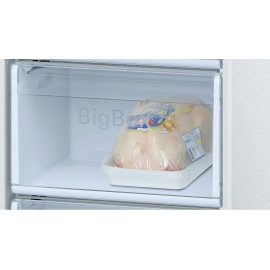 Холодильник BOSCH KGN 39VW15