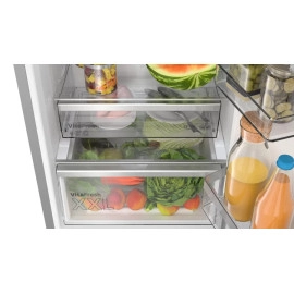 Холодильник BOSCH KGN39AIBT