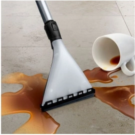 Пылесос моющий с аквафильтром Bosch BWD 420HYG